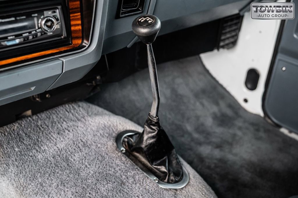 Used 1988 Dodge Ramcharger 4WD image 19