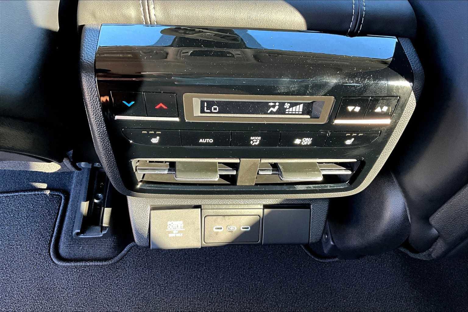 New 2026 Acura MDX SH-AWD w/ Advance Package image 18