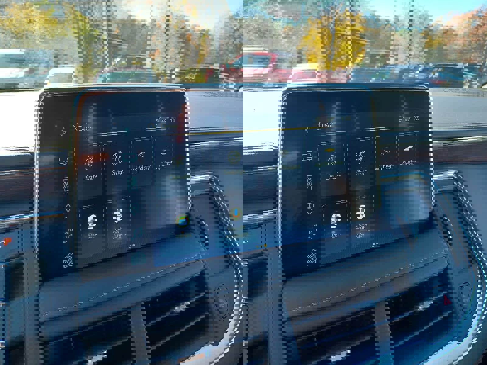 Used 2022 Chevrolet Suburban High Country w/ Max Trailering Package image 13