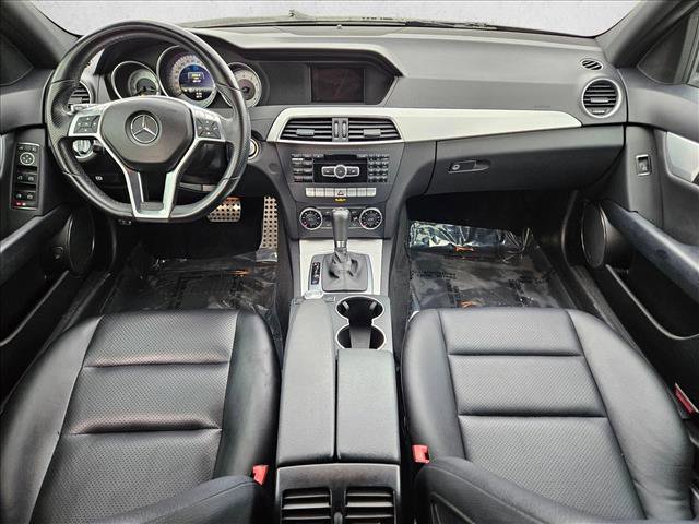 Used 2013 Mercedes-Benz C 250 Luxury image 18