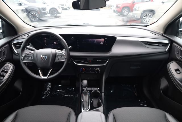 Used 2025 Buick Encore GX Preferred image 13