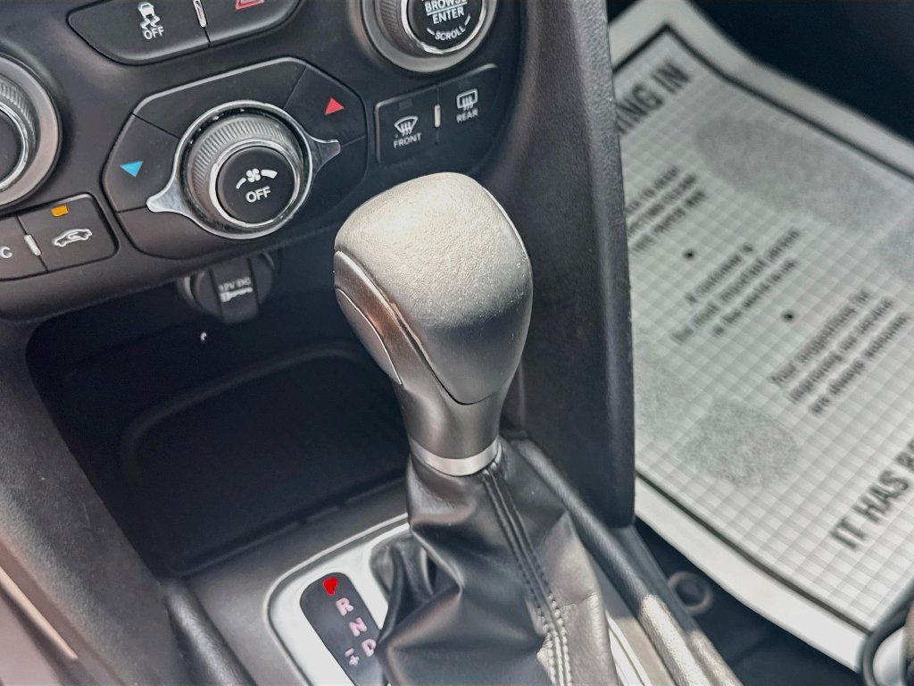 Used 2013 Dodge Dart Rallye FWD image 17