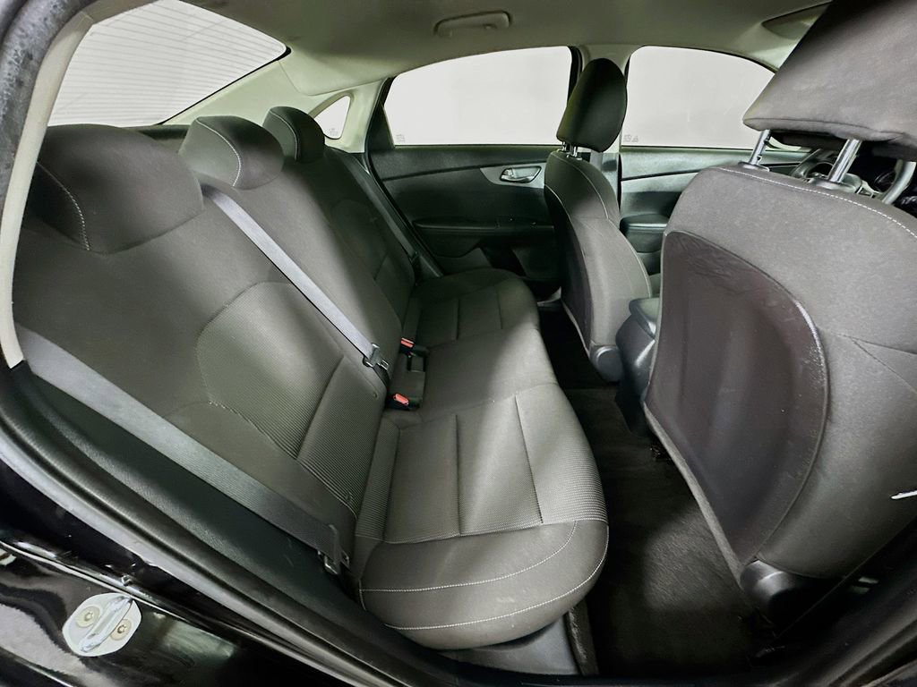 Used 2021 Kia Forte Sedan image 30