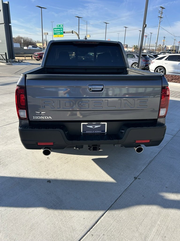 Used 2025 Honda Ridgeline RTL image 6