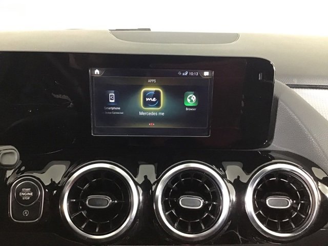 Used 2023 Mercedes-Benz GLA 250 4MATIC image 16