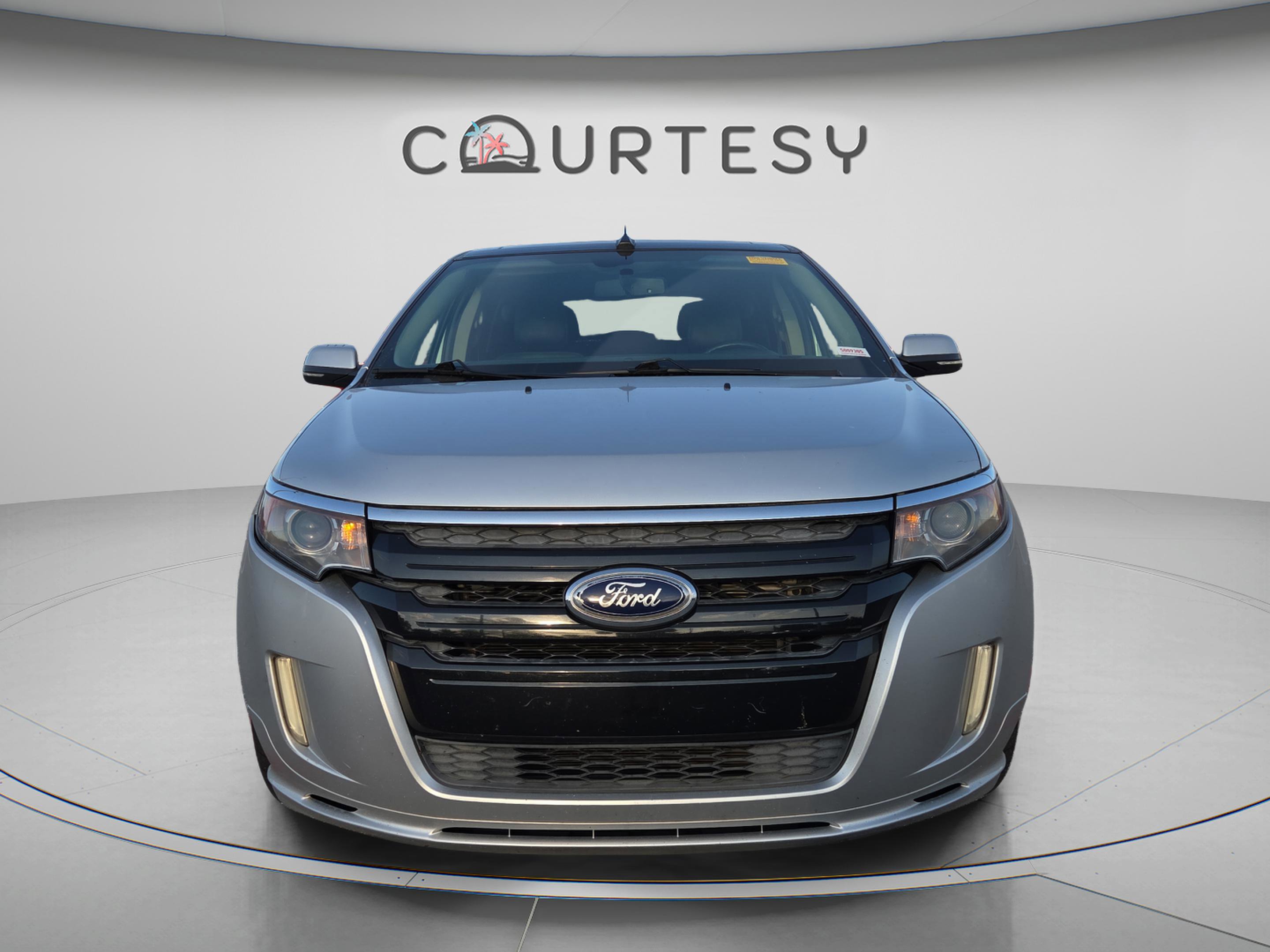 Used 2014 Ford Edge Sport w/ Driver Entry Package FWD image 4