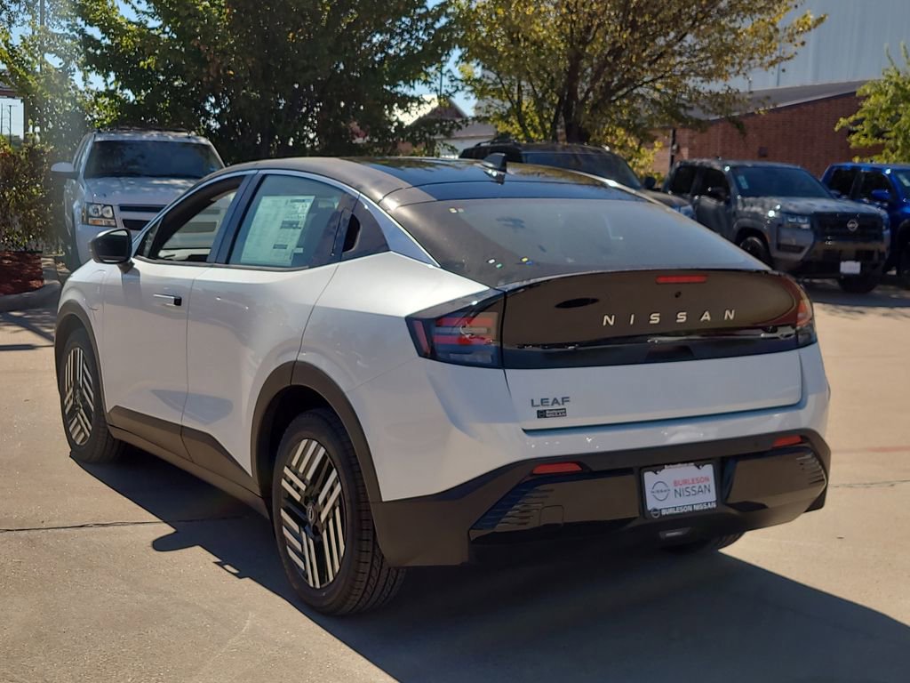New 2026 Nissan Leaf SV+ w/ Protection Package image 2