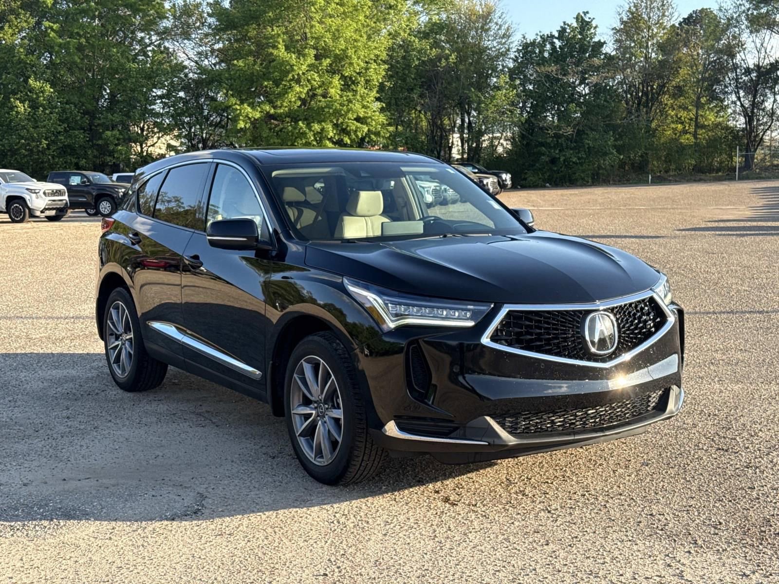 Used 2023 Acura RDX w/ Technology Package image 1