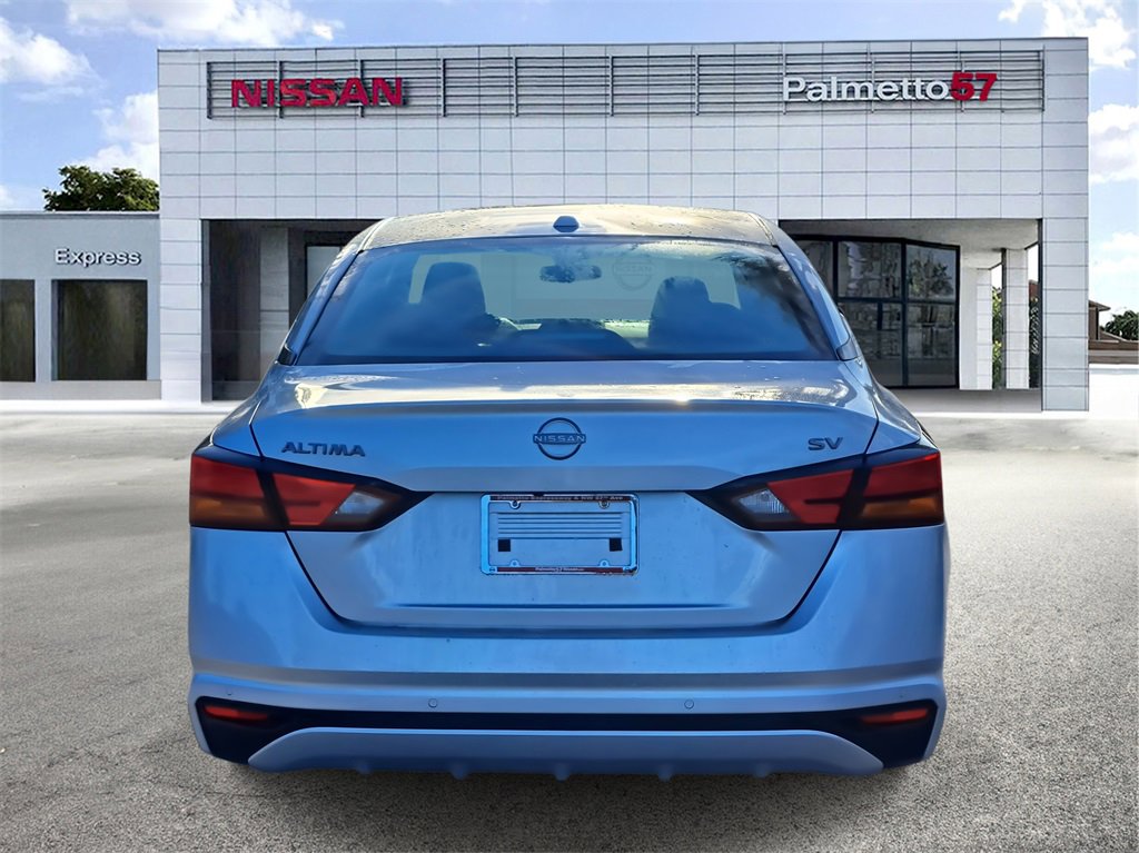 Certified 2023 Nissan Altima 2.5 SV image 5