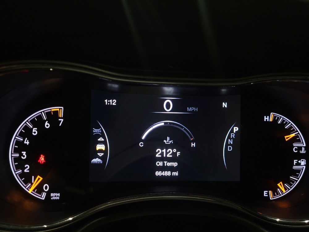 Used 2020 Jeep Grand Cherokee Limited w/ Premium Lighting Group AWD/4WD image 23