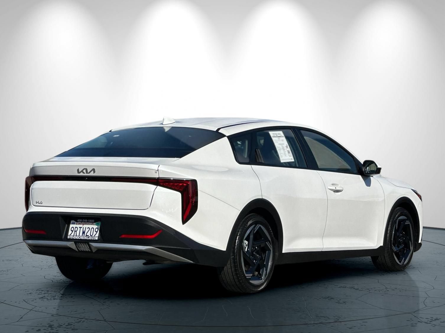 Used 2025 Kia K4 EX FWD image 4