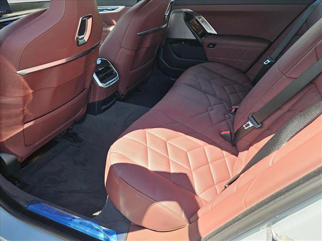 New 2026 BMW 760i xDrive w/ Executive Package AWD/4WD image 15