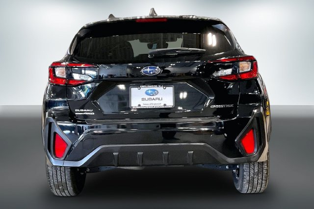 Used 2024 Subaru Crosstrek 2.0i AWD/4WD image 4
