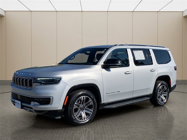 Used 2024 Jeep Wagoneer Series II w/ Flexible Seating Group image 1