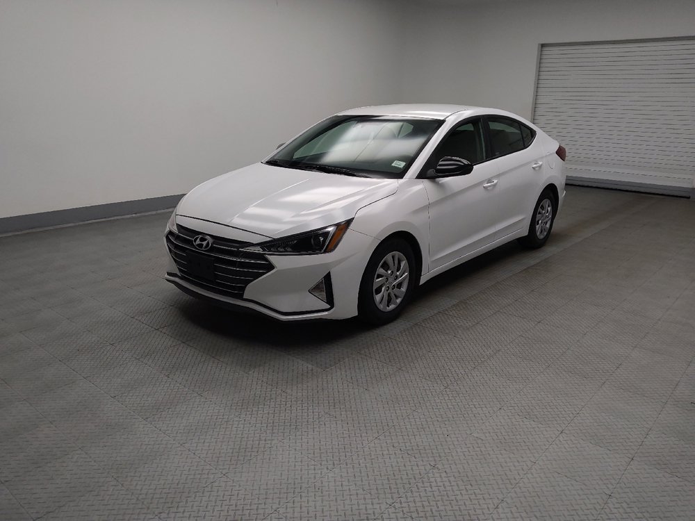 Used 2020 Hyundai Elantra SE w/ Cargo Package (C1) FWD image 2