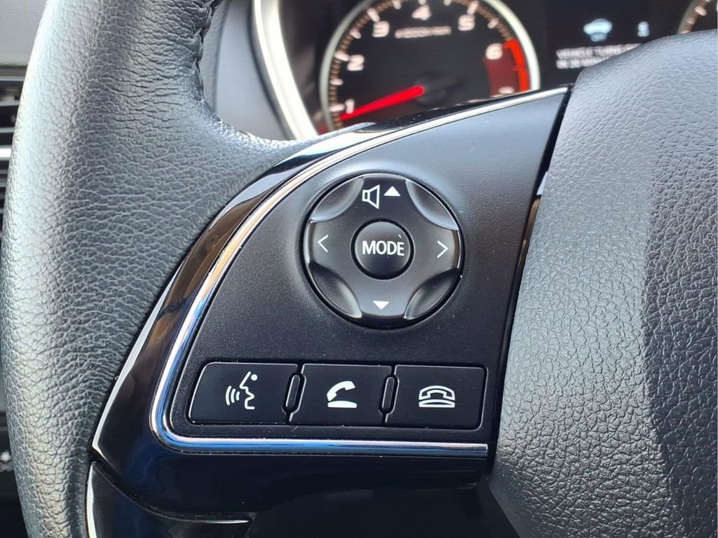 Used 2025 Mitsubishi Eclipse Cross SE image 25