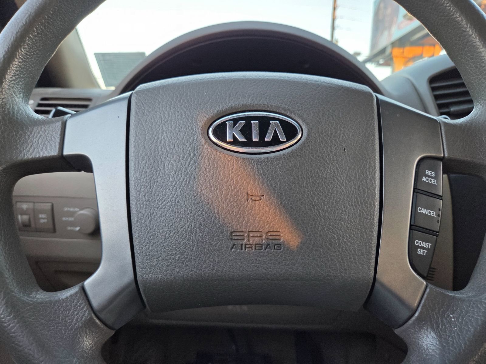 Used 2007 Kia Sorento LX image 18