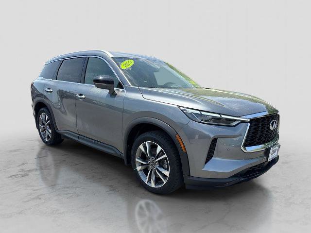 Certified 2023 INFINITI QX60 Luxe w/ Vision Package AWD/4WD image 6