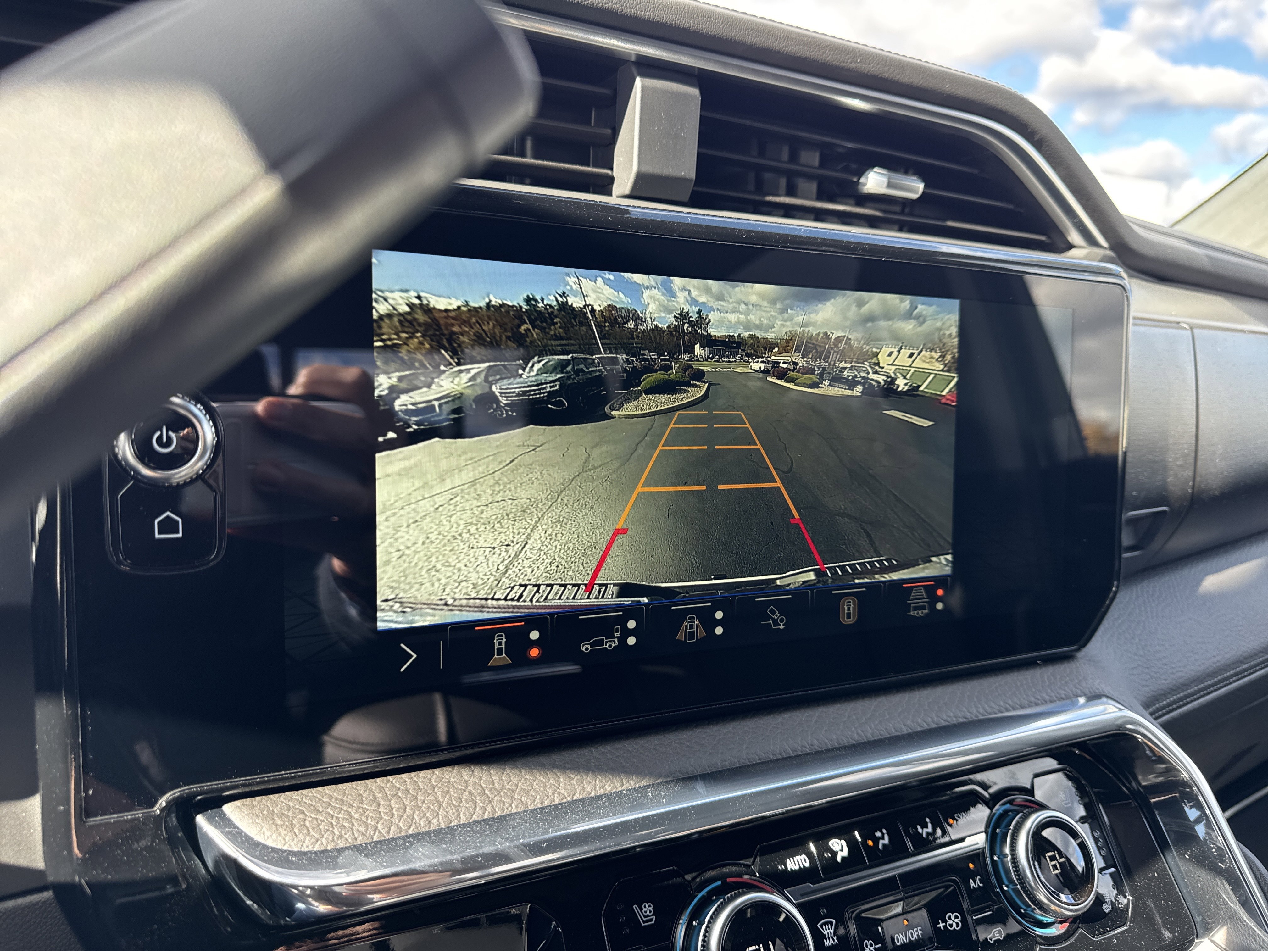 New 2026 GMC Sierra 2500 Denali w/ Technology Package image 22