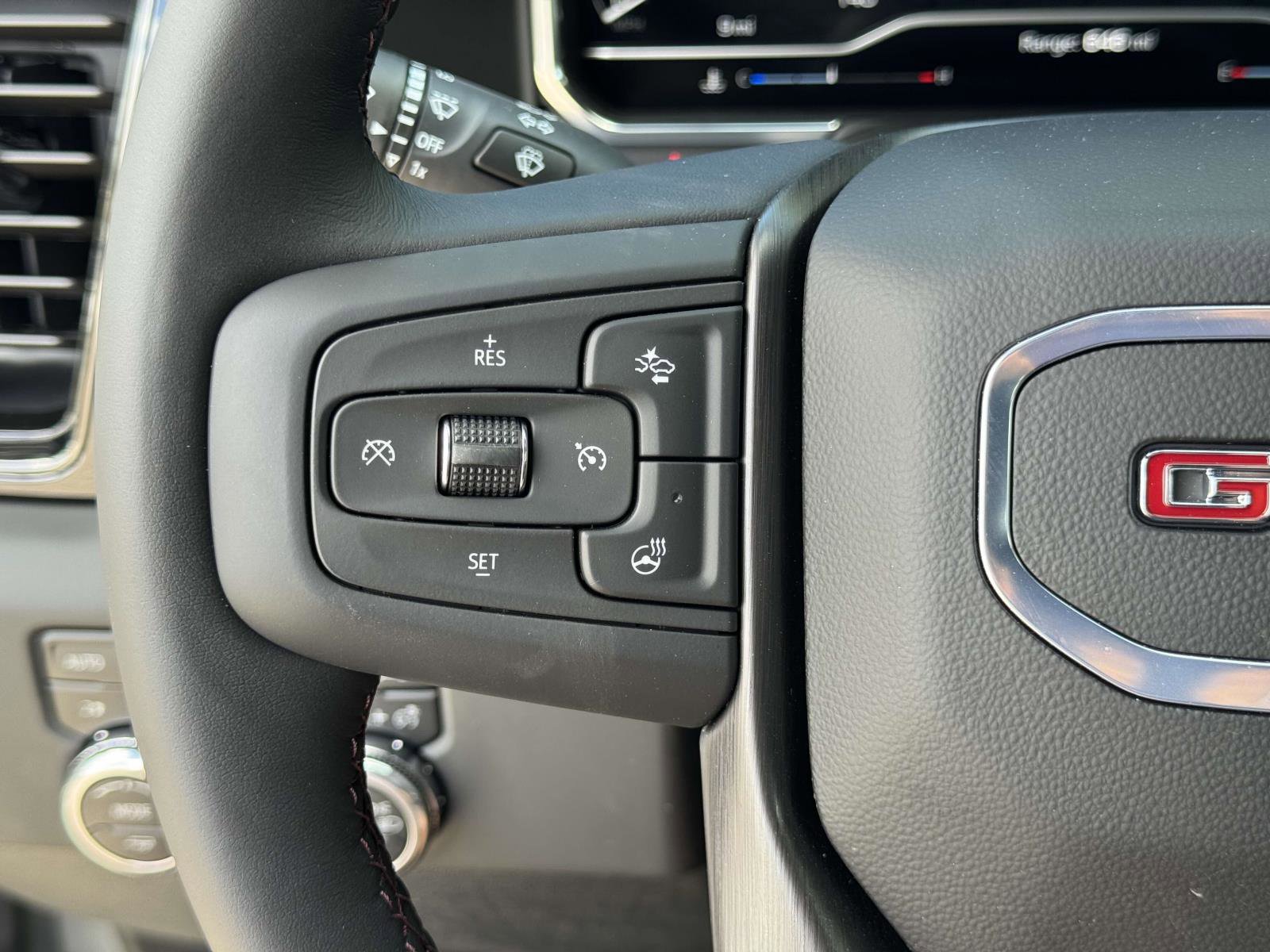 New 2025 GMC Sierra 2500 AT4X w/ AT4X AEV Edition image 10