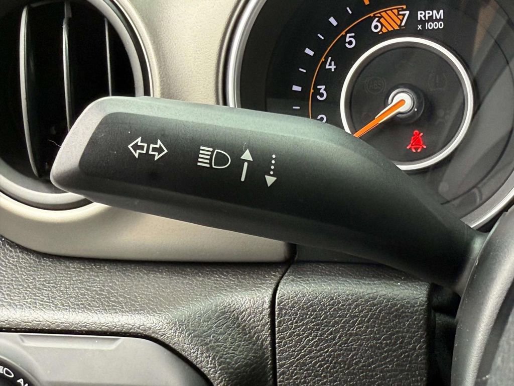 Used 2018 Jeep Wrangler Sport S image 26