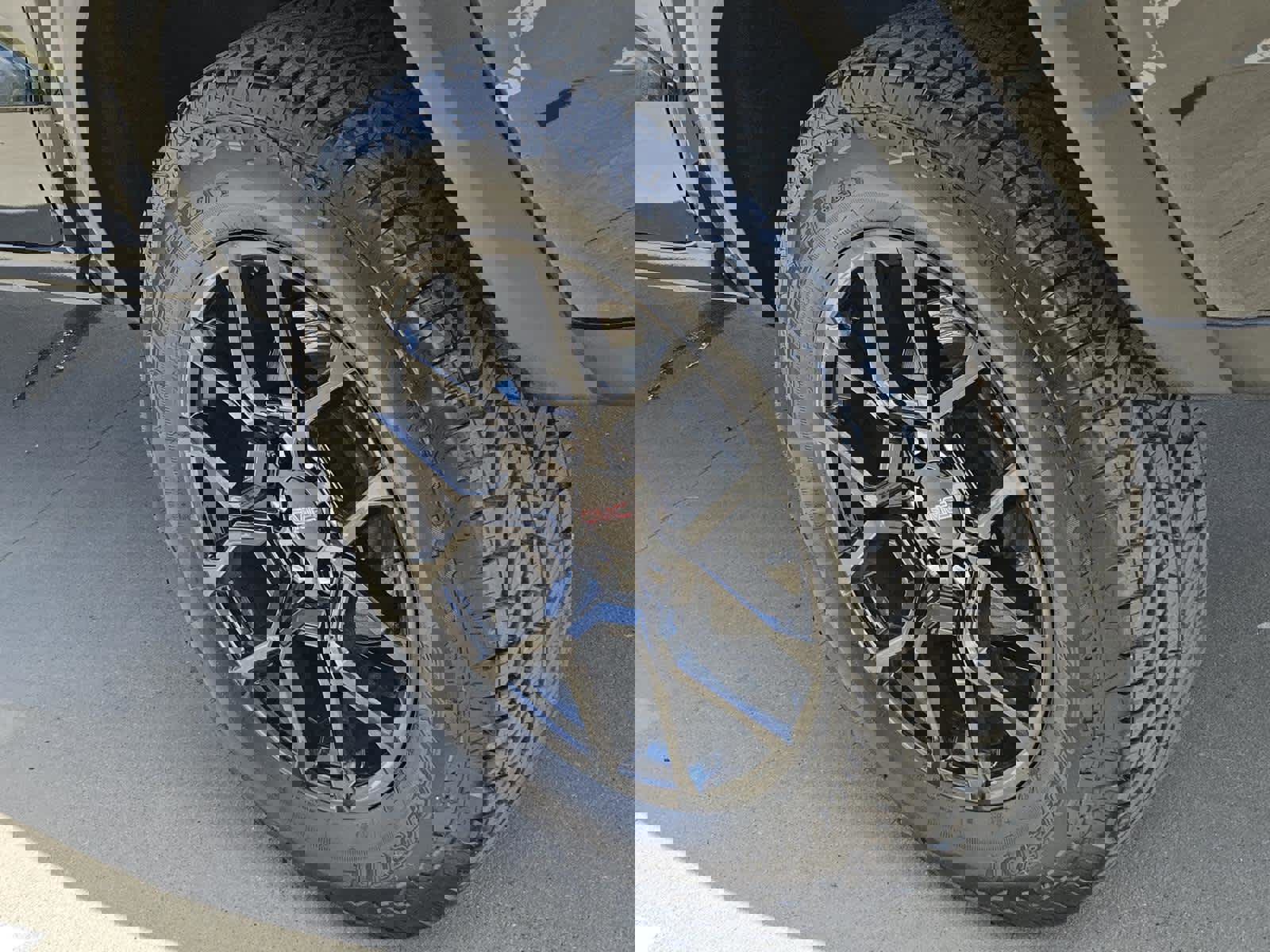 New 2026 GMC Canyon Elevation w/ Convenience Package image 5