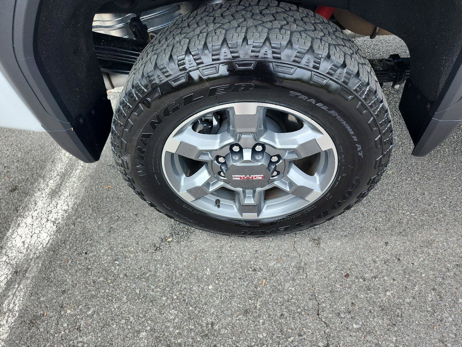 Certified 2025 GMC Sierra 2500 SLT w/ SLT Premium Package image 7