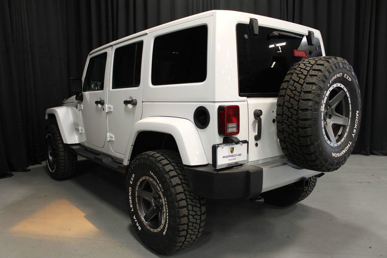 Used 2017 Jeep Wrangler Unlimited Sahara w/ Dual Top Group image 14