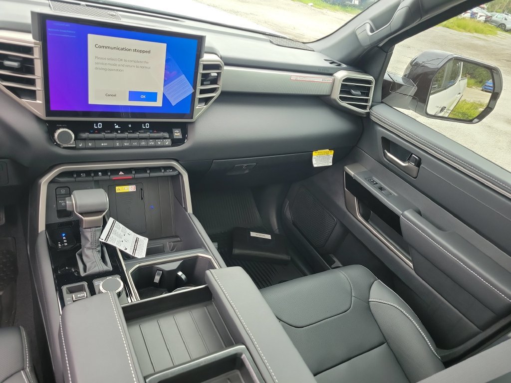 New 2026 Toyota Tundra Limited AWD/4WD image 28
