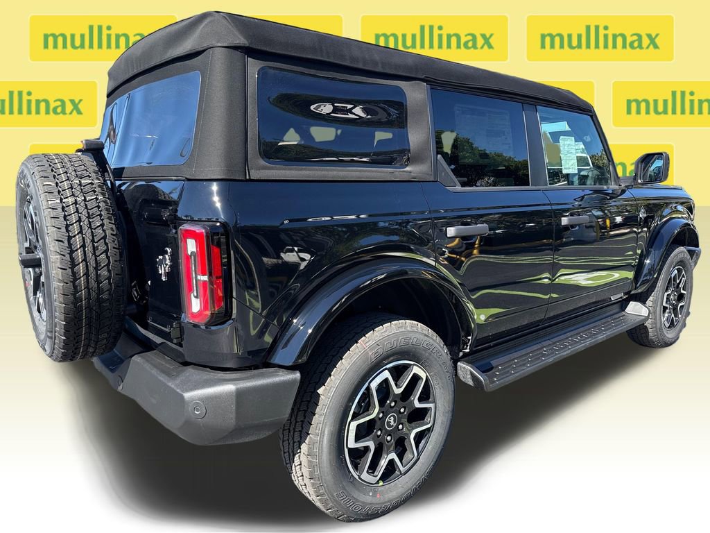 New 2026 Ford Bronco Outer Banks image 15