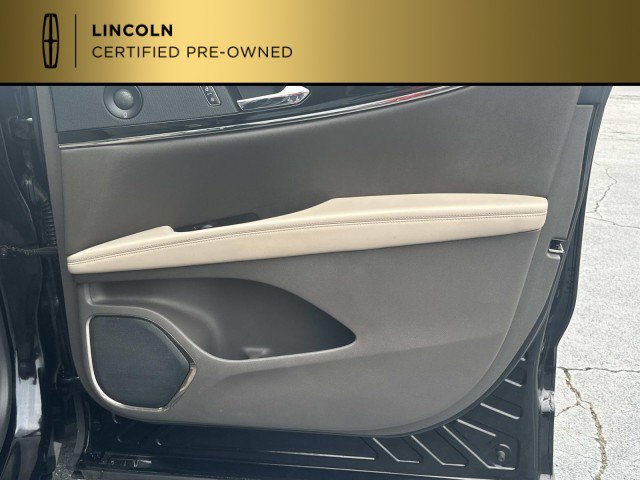 Certified 2021 Lincoln Nautilus Reserve w/ Cargo Utility Package AWD/4WD image 14