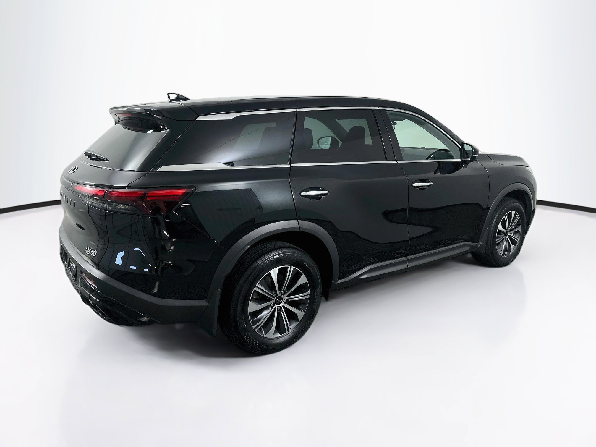 Used 2023 INFINITI QX60 Pure FWD image 9