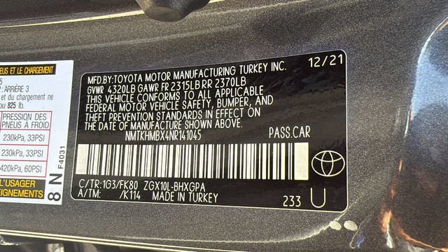 Used 2022 Toyota C-HR XLE FWD image 26