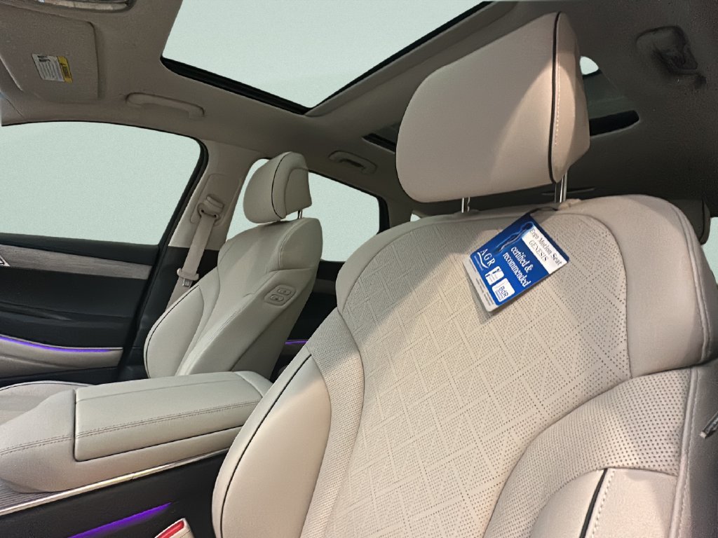 Certified 2025 Genesis GV80 2.5T Prestige AWD/4WD image 11