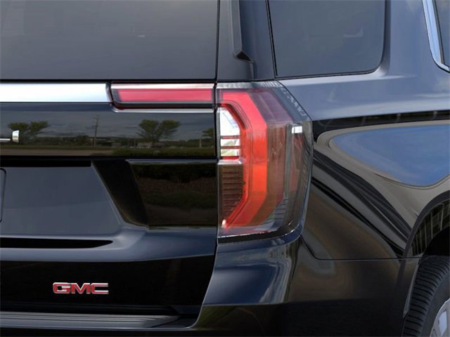 New 2026 GMC Yukon Denali w/ Sun & Power Step Package image 11