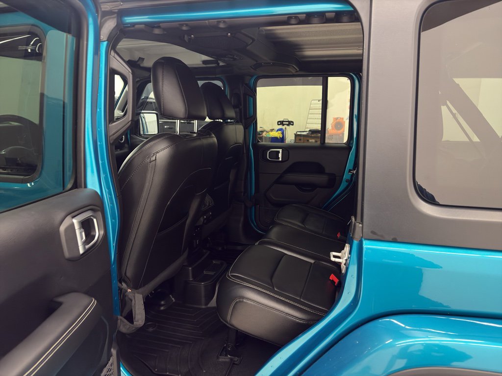 Used 2020 Jeep Wrangler Unlimited Sahara w/ Uconnect 4C Nav & Sound Group image 13