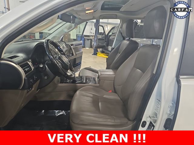 Used 2020 Lexus GX 460 Premium w/ Premium Package image 12