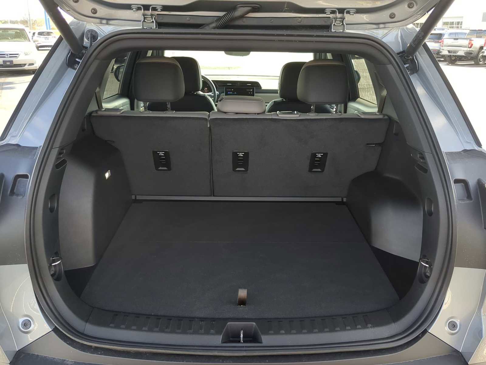 Used 2026 GMC Terrain Elevation w/ Elevation Premium Package image 25