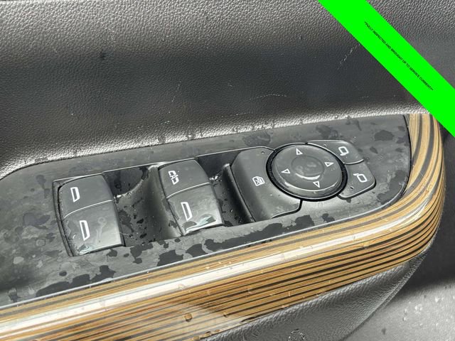 Used 2023 GMC Acadia SLE w/ Infotainment Package AWD/4WD image 11