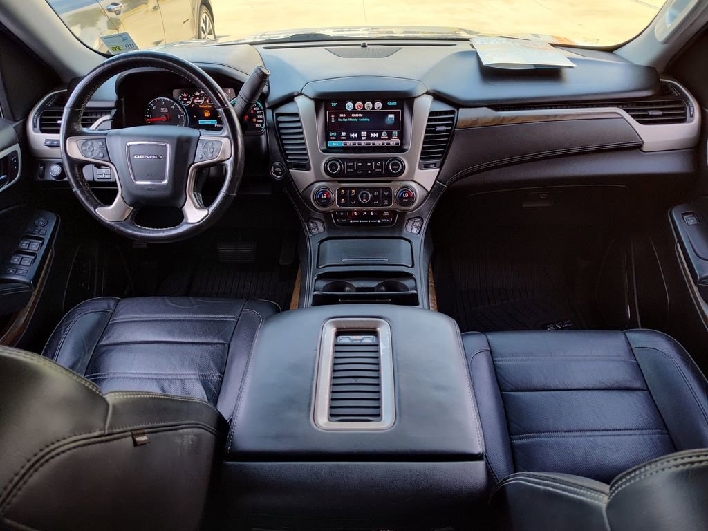 Used 2018 GMC Yukon Denali image 21