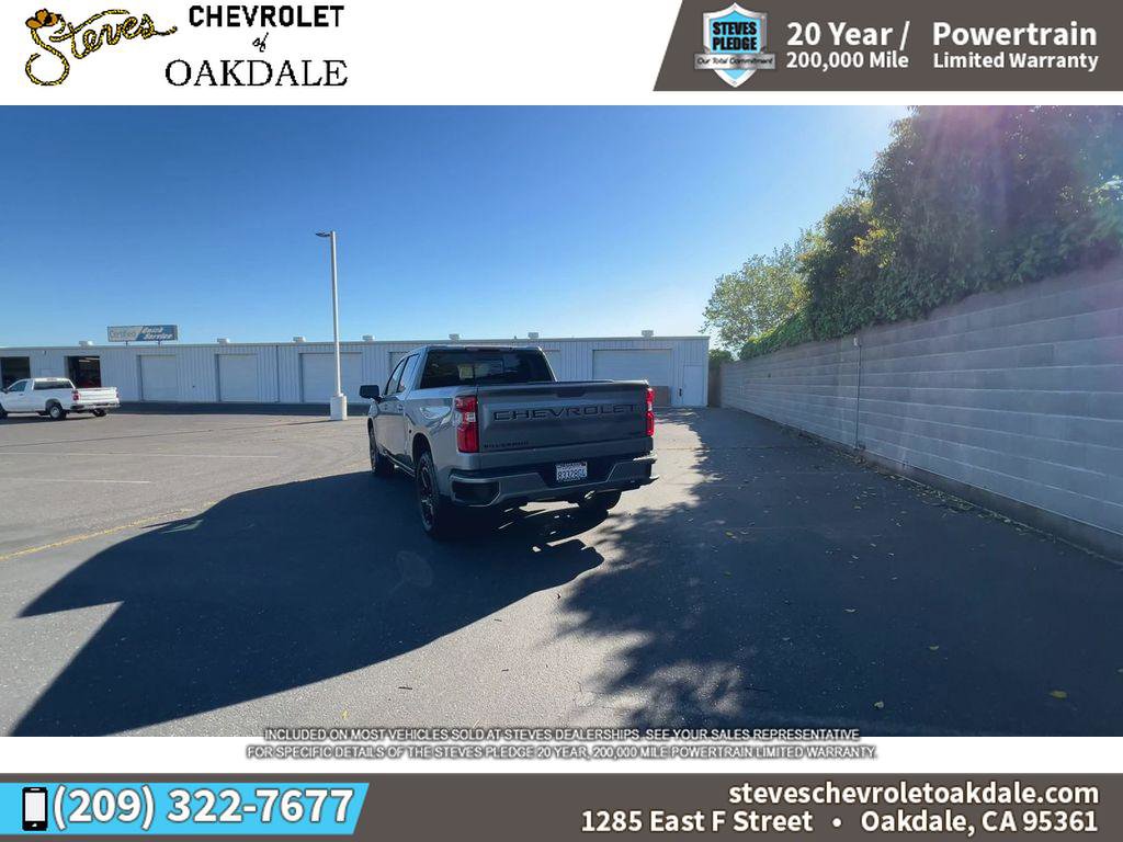 Used 2025 Chevrolet Silverado 1500 RST w/ Dark Appearance Package image 9