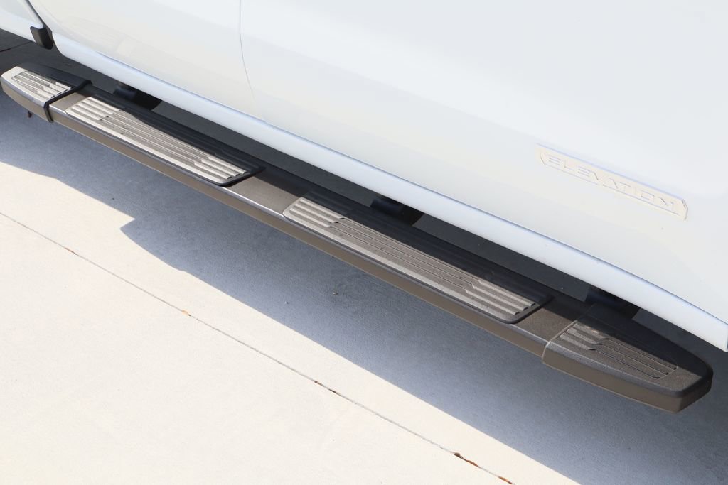 Used 2022 GMC Sierra 1500 Elevation w/ LPO, Elevation Black Package image 10