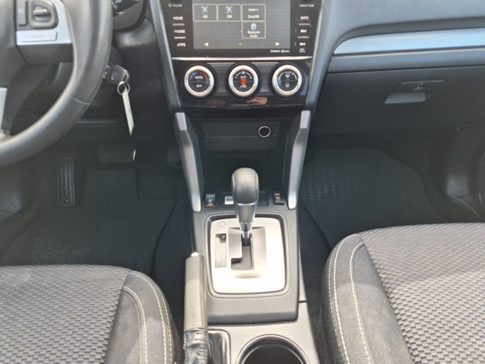 Used 2017 Subaru Forester 2.5i Premium w/ All-Weather Package AWD/4WD image 21