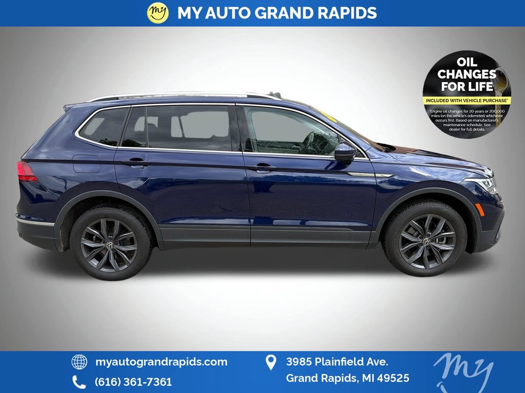 Used 2022 Volkswagen Tiguan SE AWD/4WD image 8