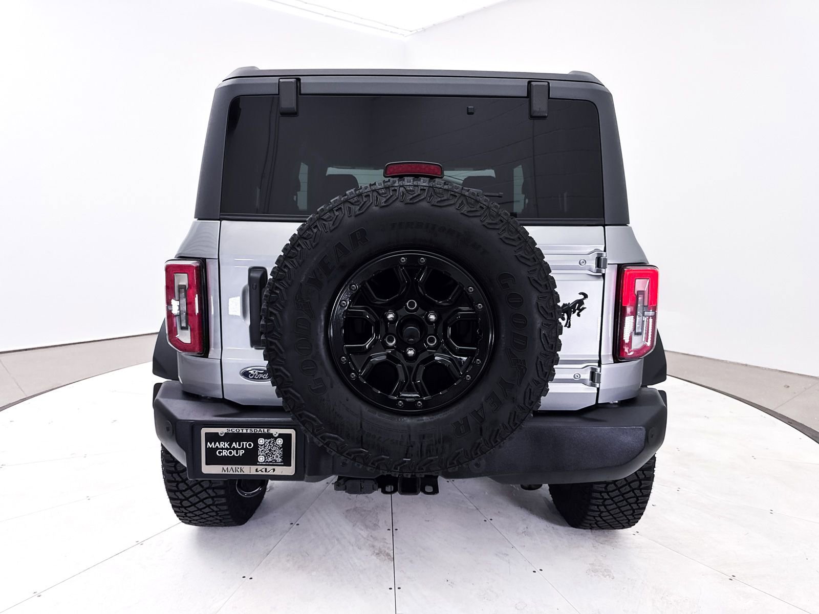 Used 2023 Ford Bronco Wildtrak image 17