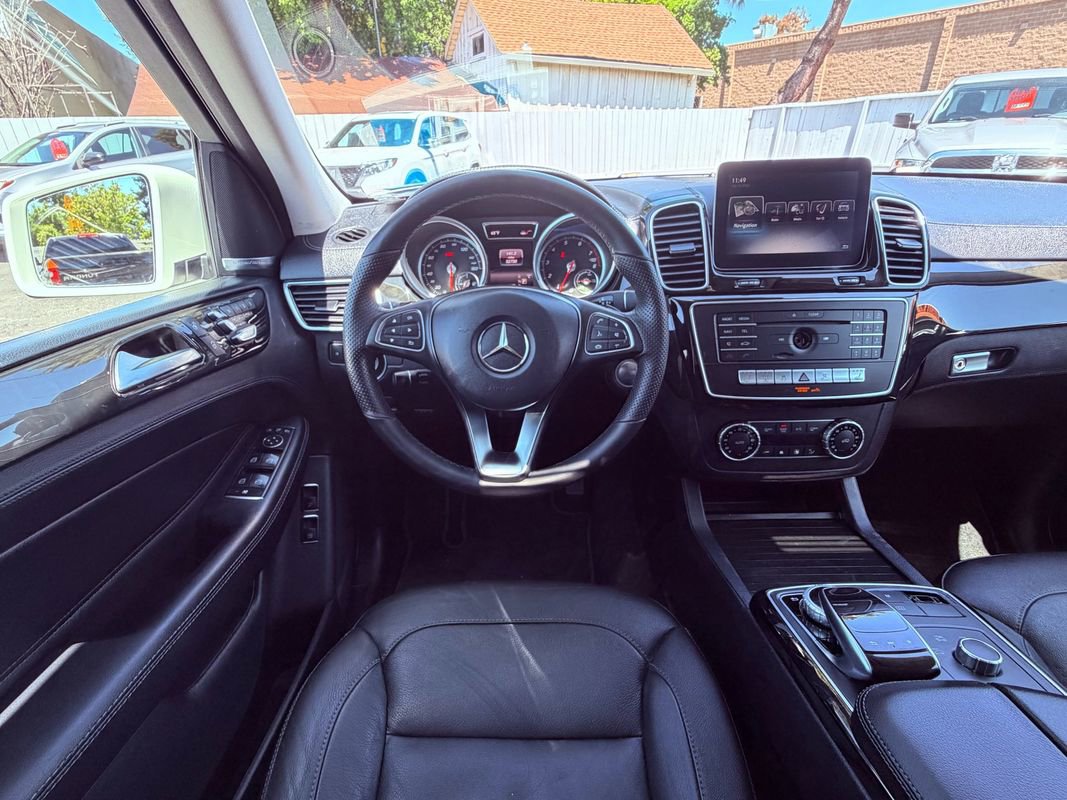 Used 2017 Mercedes-Benz GLE 550e image 37