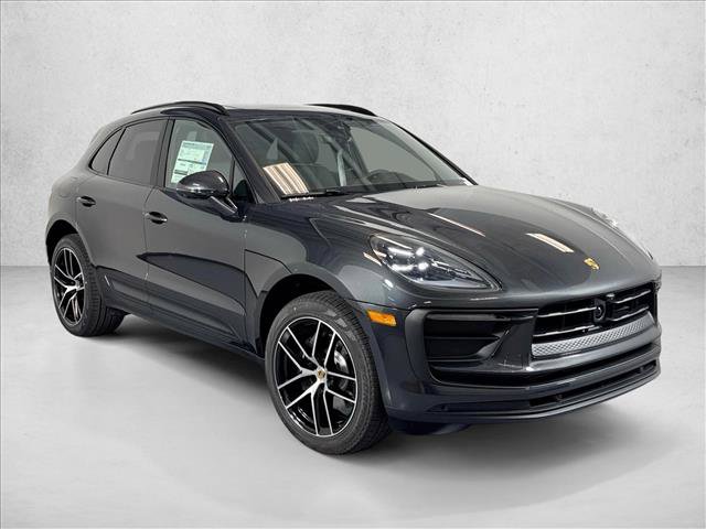 Used 2026 Porsche Macan AWD/4WD image 7