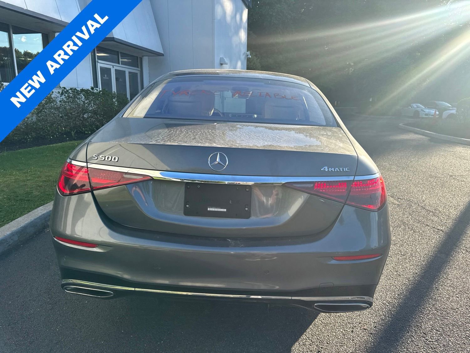Used 2023 Mercedes-Benz S 500 4MATIC w/ AMG Line image 2