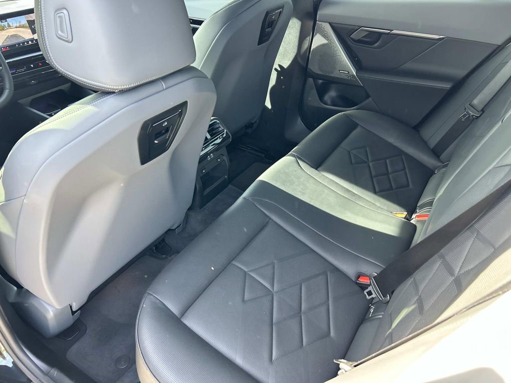 Used 2024 BMW 530i w/ Premium Package RWD image 20