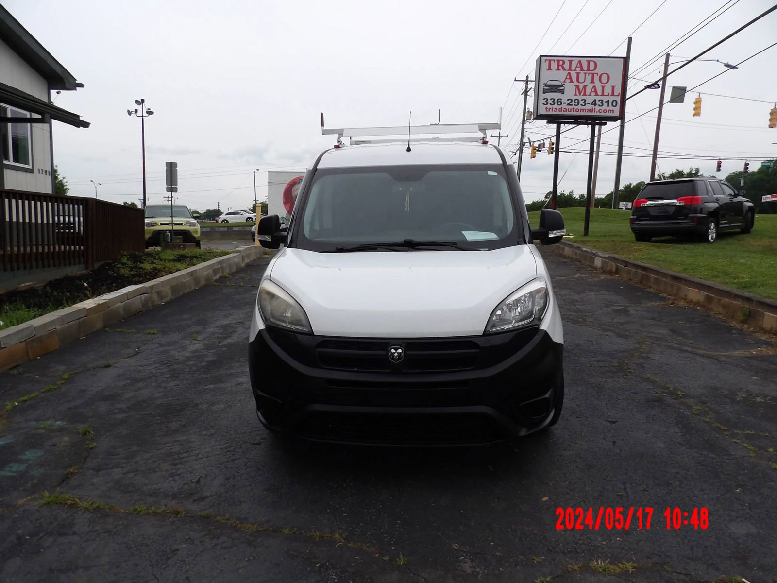 Used 2016 RAM ProMaster City Tradesman FWD image 2